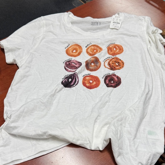 J. Crew Factory Tops - I. Crew factory bagel collector tee xl // 082933